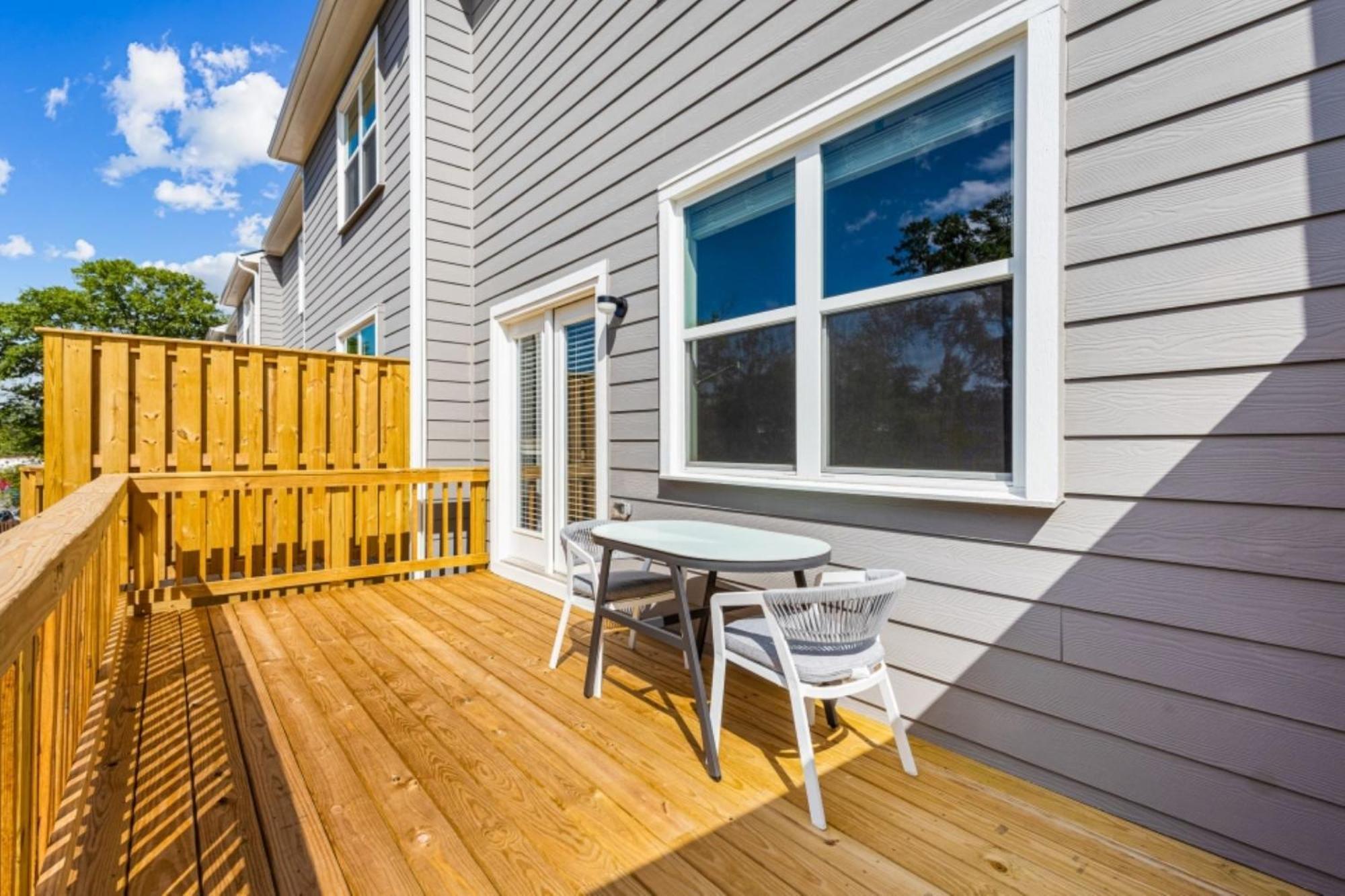 Price Cut, New Lux 5 Mins To Airport , 15 Min To Downtown, 25 Min To Buckhead With 3 Beds And 3 Baths Homestay